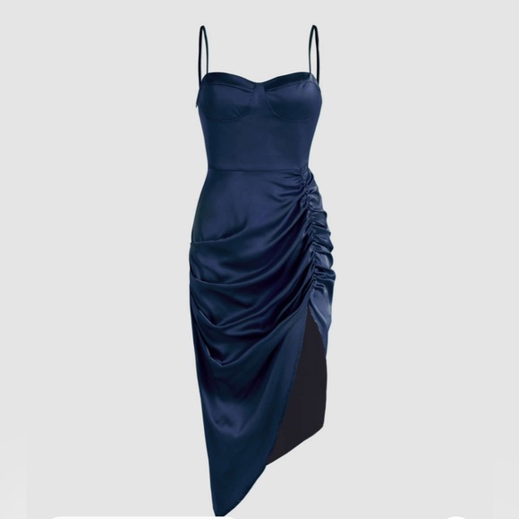 Cider Illusion Ruched Midnight Blue Asymmetrical Dress NWT Medium - Picture 9 of 13